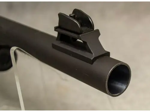 fusil à pompe à canon lisse